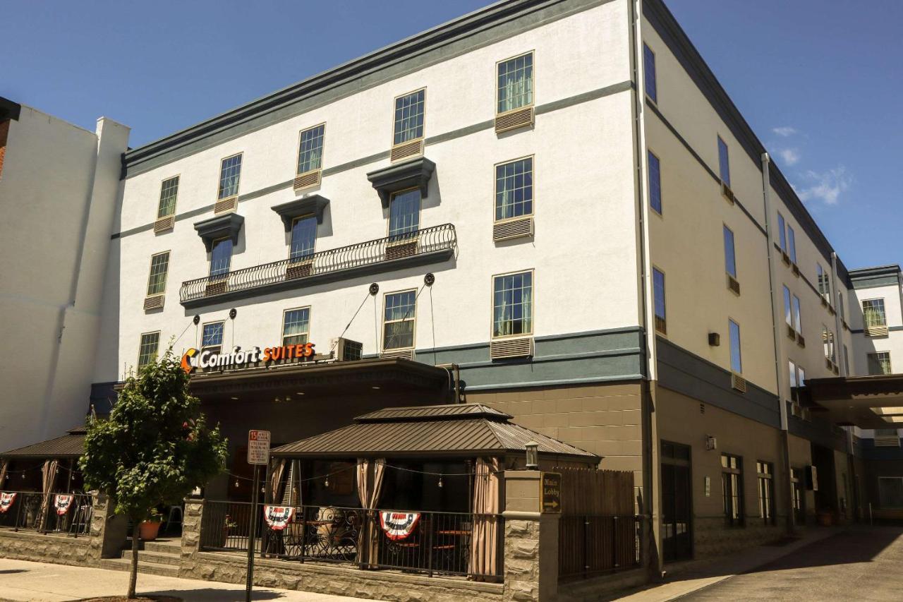 Comfort Suites Downtown Carlisle Esterno foto